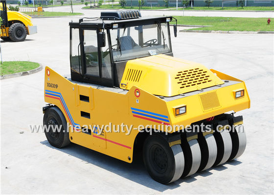 Trung Quốc Pneumatic Road Roller XG6301P 29500kg working Weight with cummins engineFor Asphalt Road nhà cung cấp