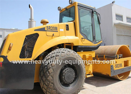 Trung Quốc Shantui 20t vibratory road roller model SR20M equipped with 2140mm vibratory drum width nhà cung cấp