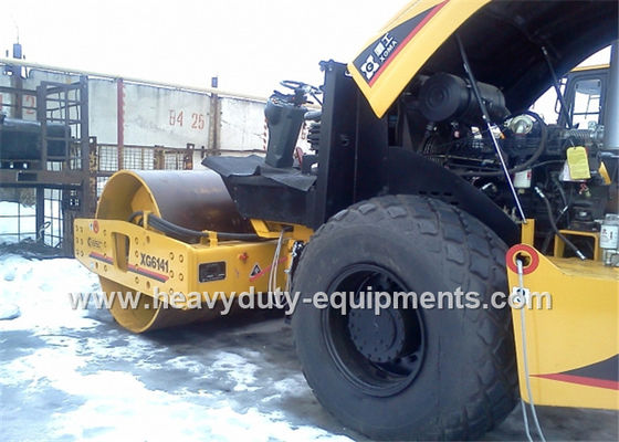 Trung Quốc XG6141 Hydraulic Vibratory Road Roller Adopted Dongfeng Cummins turbocharged diesel engine nhà cung cấp