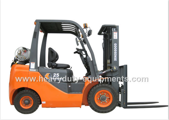 Sinomtp FY25 Gasoline / LPG forklift with 3000 cc Displacement of GM engine nhà cung cấp