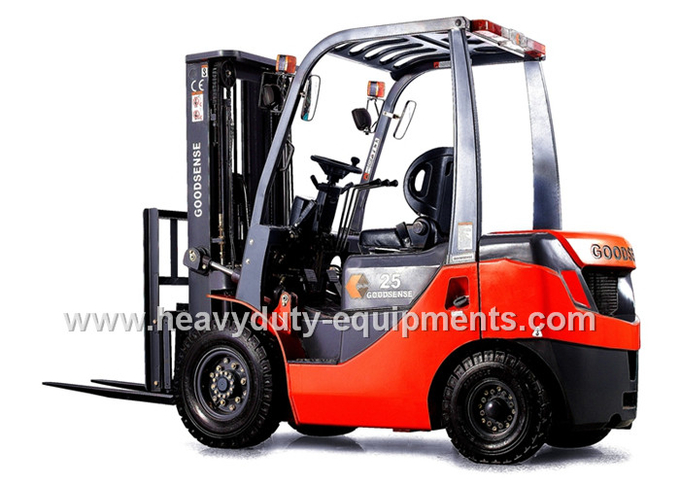 Sinomtp FY25 Gasoline / LPG forklift with 3000 cc Displacement of GM engine