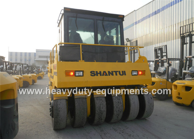 Shantui SR26T heavy duty wheel road roller with 145000 kg operating weight and Shangchai engine